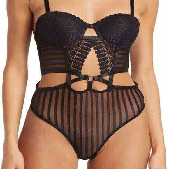 Secret Lace Mesh Lace Bodysuit - Picture 1 of 4